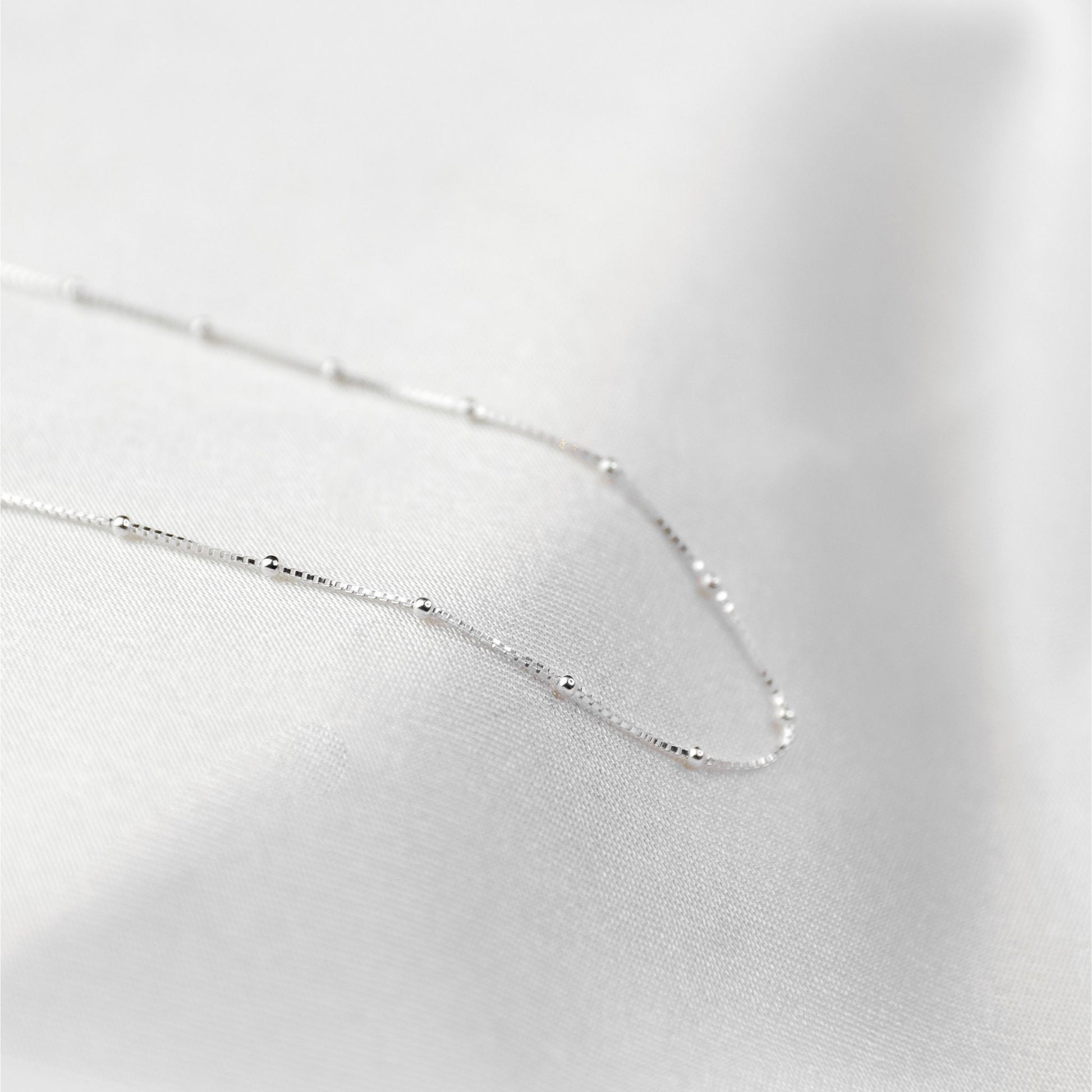 Modern Dotted Necklace - Robyn Real Jewels