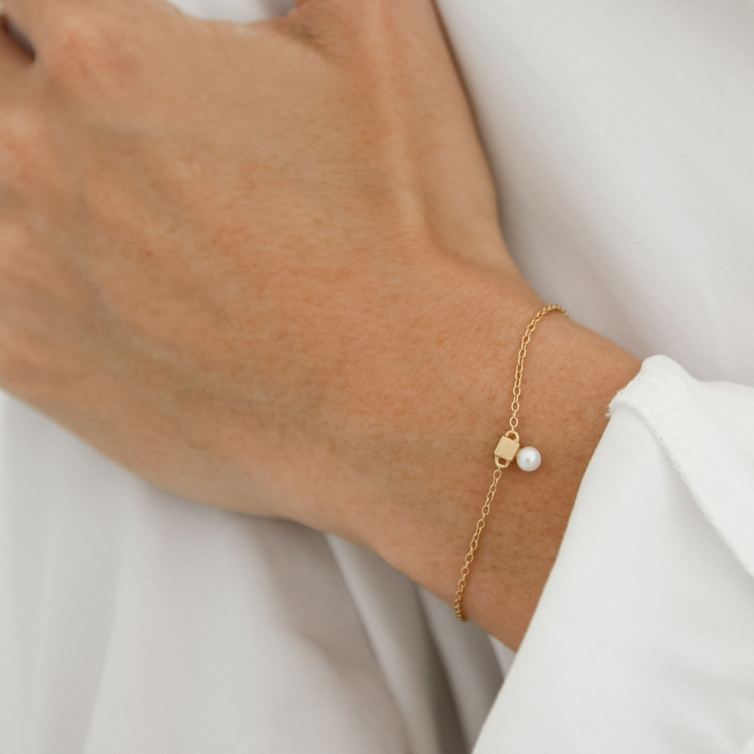 Penelope Pearl Bracelet - Robyn Real Jewels