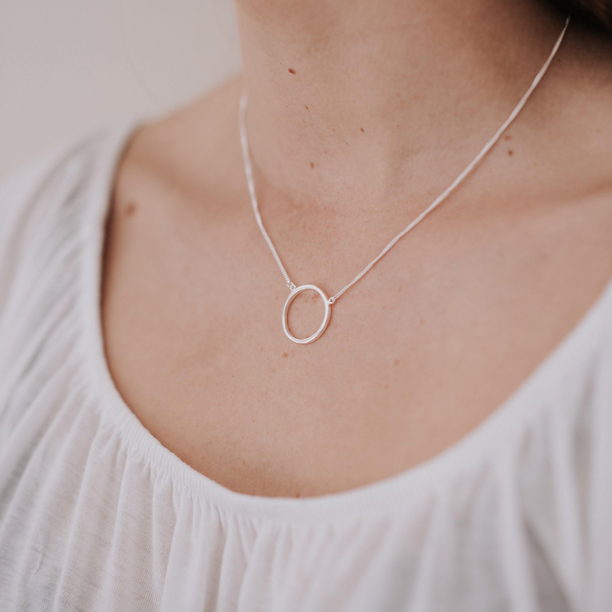 Hollow Circle Necklace - Robyn Real Jewels