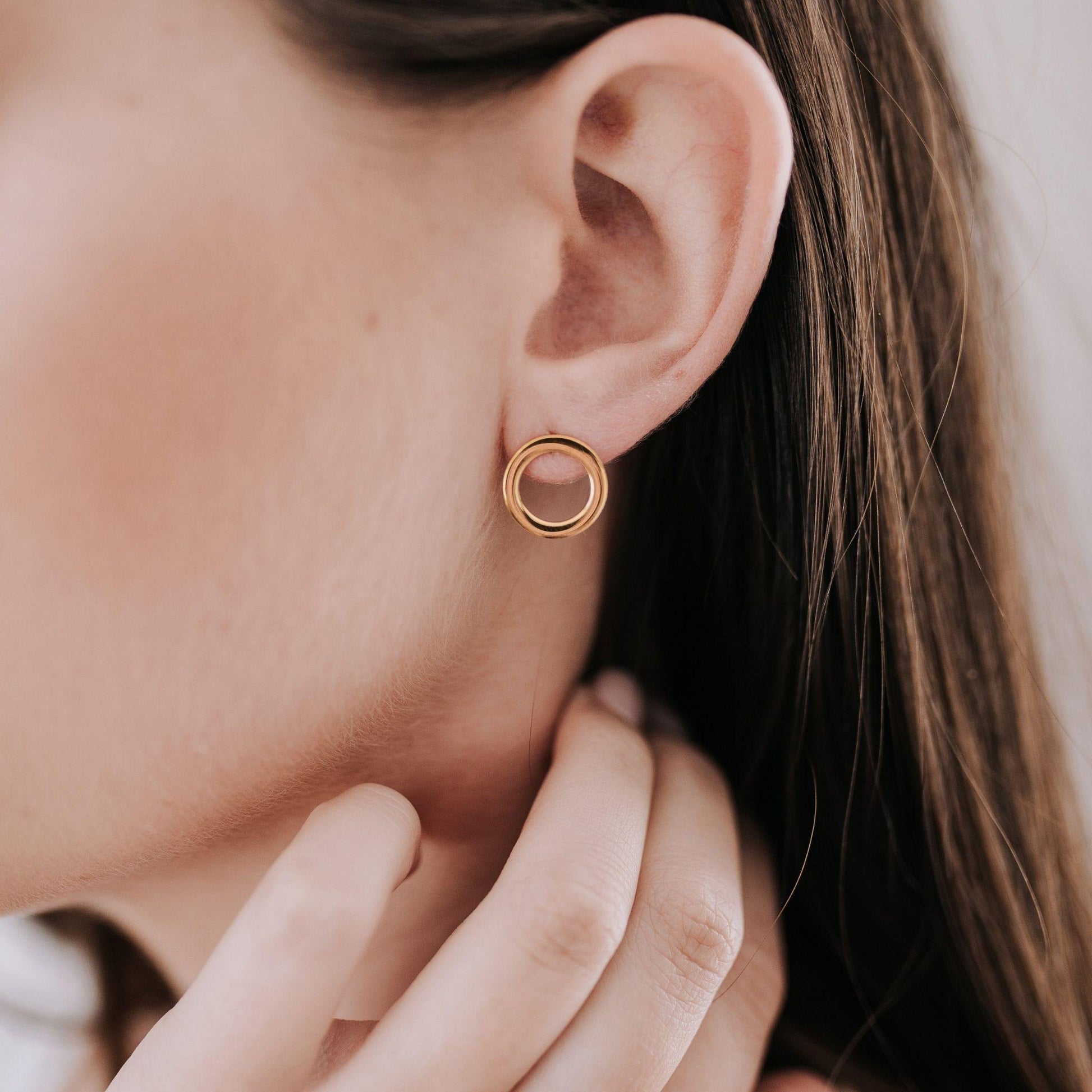 Hollow Circle Studs Earrings - Robyn Real Jewels