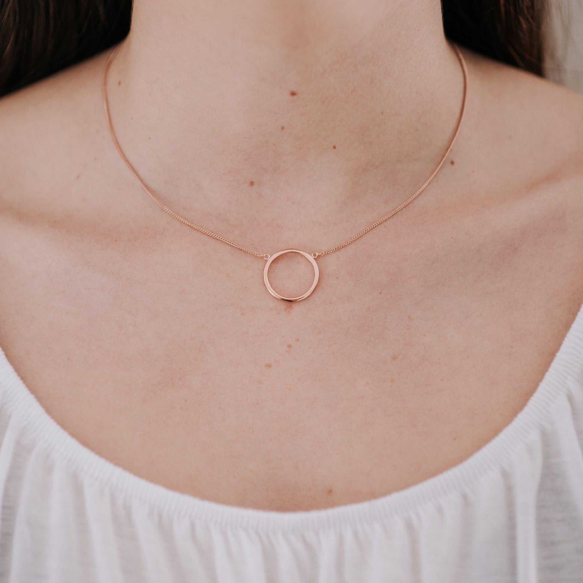 Hollow Circle Necklace - Robyn Real Jewels