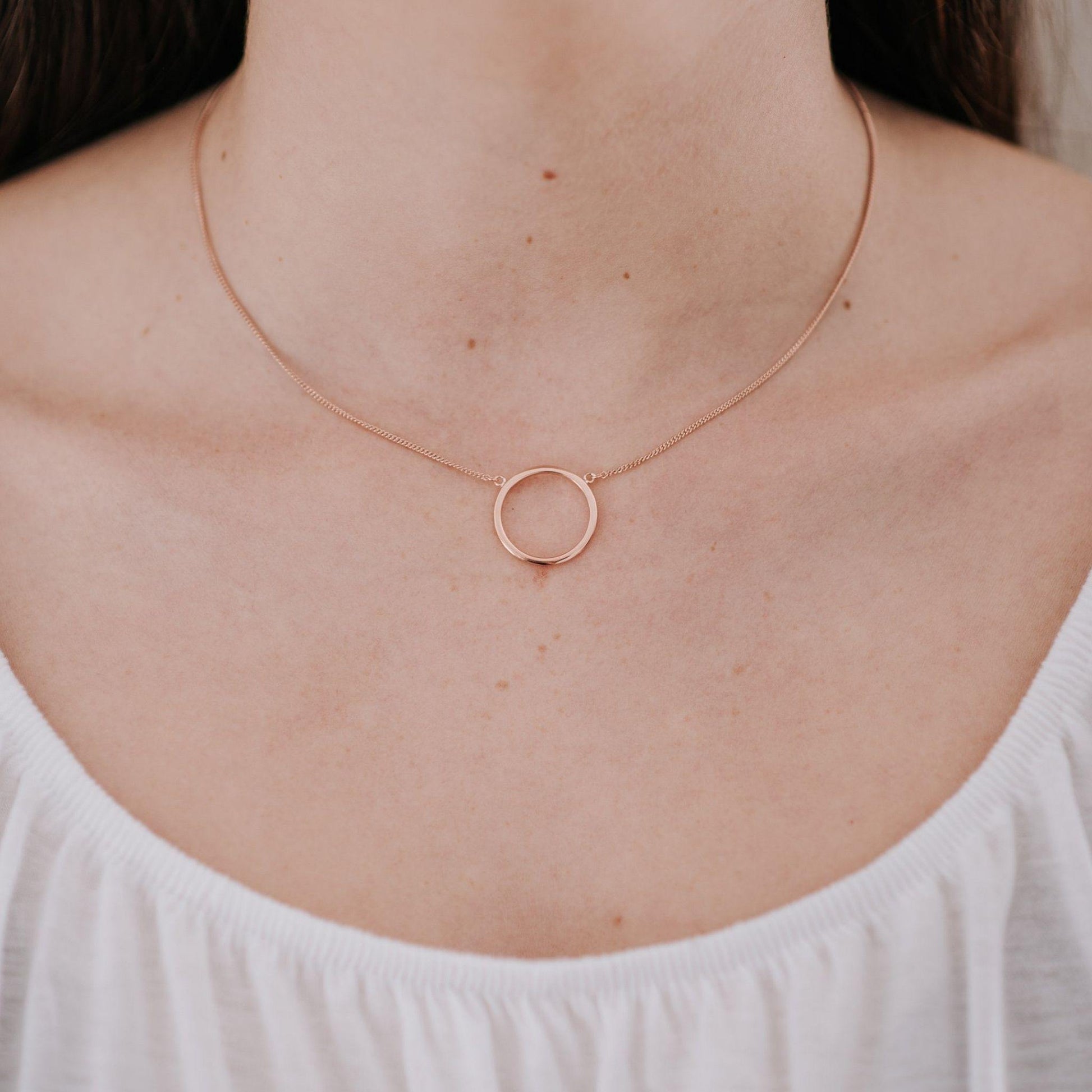 Hollow Circle Necklace - Robyn Real Jewels